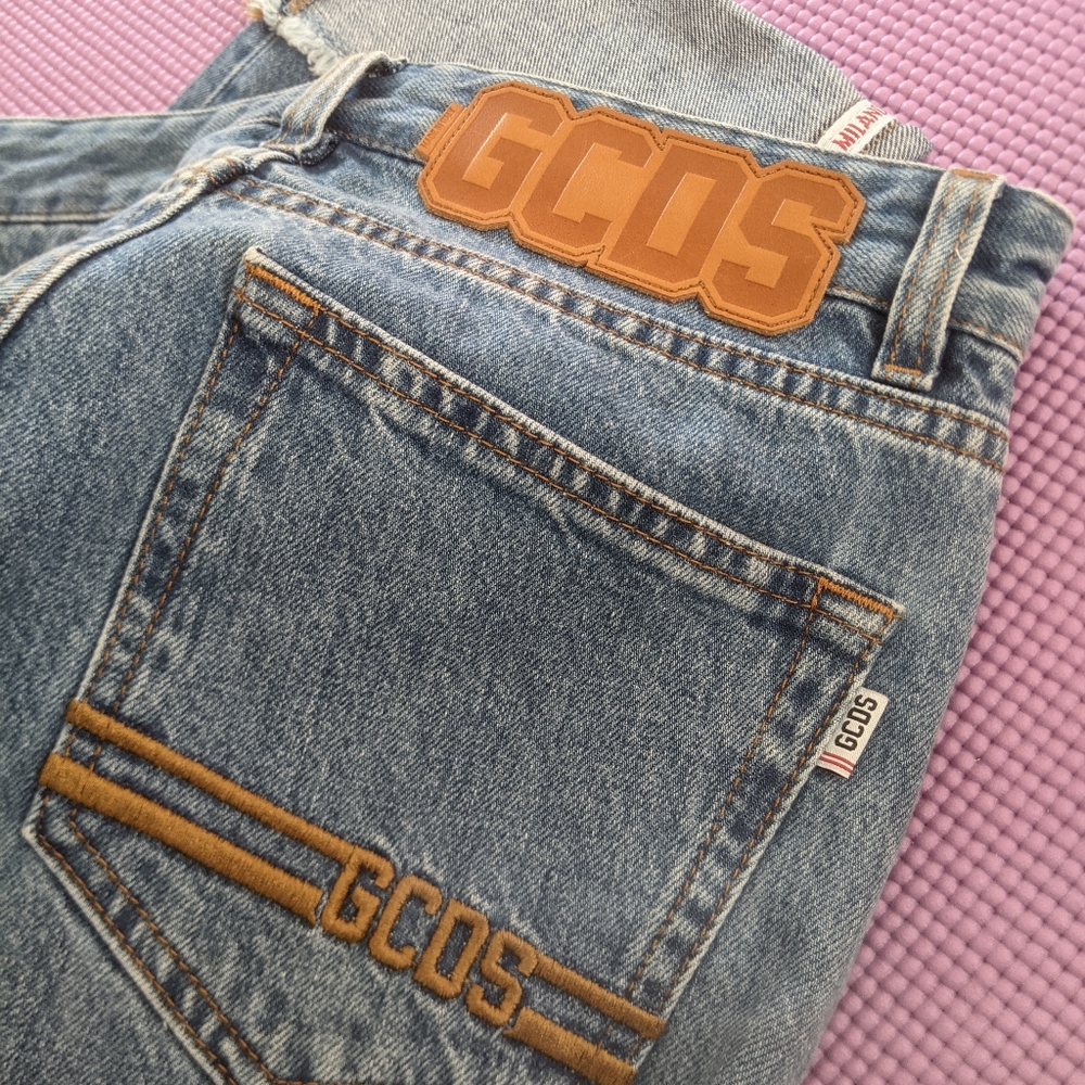GCDS jeans - Picture 2 of 5